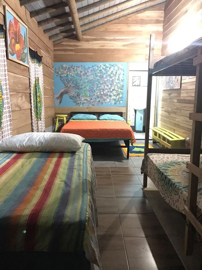 Wood House Hostel La Fortuna ภายนอก รูปภาพ